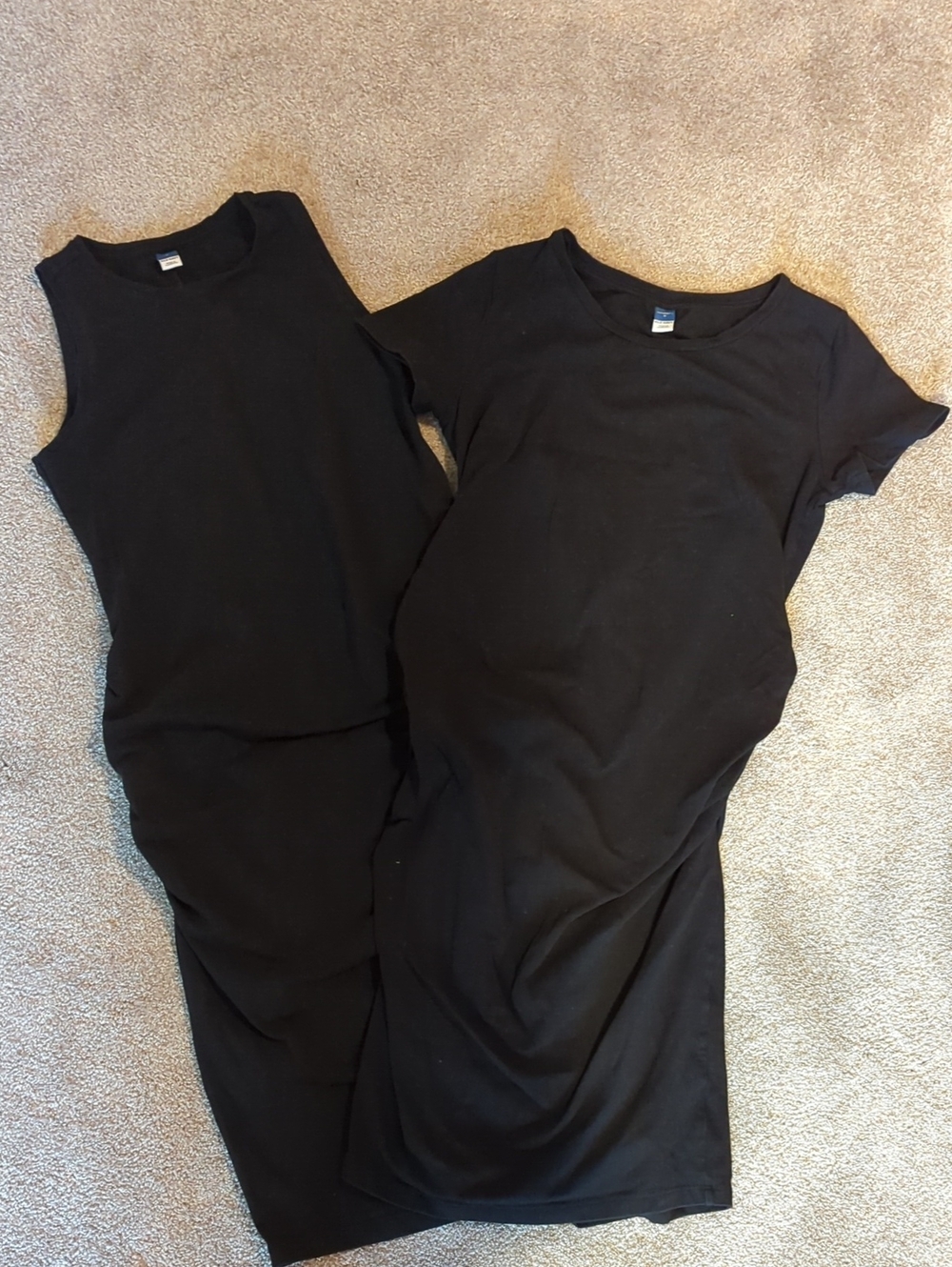 Old Navy Black Maternity Dresses M